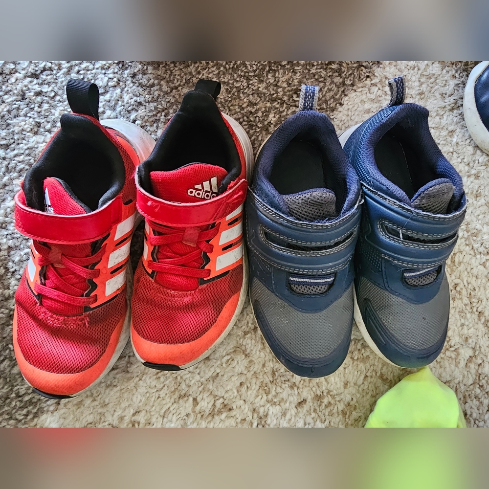 Boys shoes